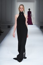 エスカーダ 2015-16年秋冬コレクション - 出産を経た山田優、ブロンドヘアーでランウェイに登場｜写真56