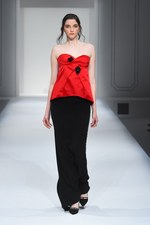 エスカーダ 2015-16年秋冬コレクション - 出産を経た山田優、ブロンドヘアーでランウェイに登場｜写真63