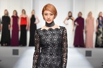 エスカーダ 2015-16年秋冬コレクション - 出産を経た山田優、ブロンドヘアーでランウェイに登場｜写真66