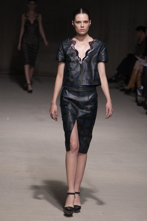 クリストファー ケイン(Christopher Kane) 2011-12年秋冬ウィメンズコレクション シルエット - 写真8