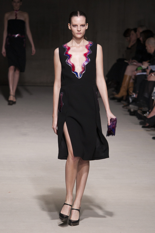 クリストファー ケイン(Christopher Kane) 2011-12年秋冬ウィメンズコレクション  - 写真19