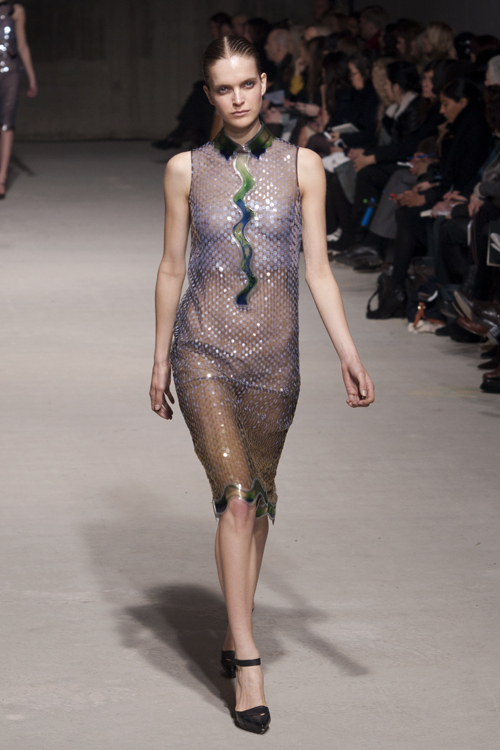 クリストファー ケイン(Christopher Kane) 2011-12年秋冬ウィメンズコレクション  - 写真35