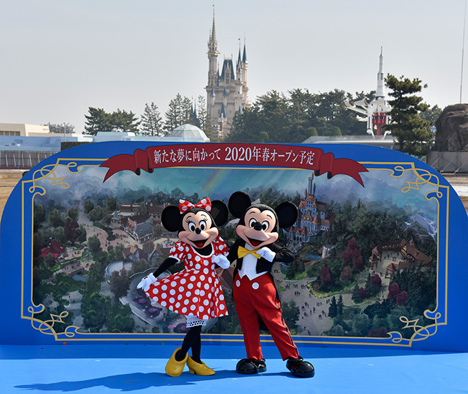 東京ディズニーランド「ファンタジーランド」に新エリア誕生、『美女と野獣』大型アトラクションも｜写真100