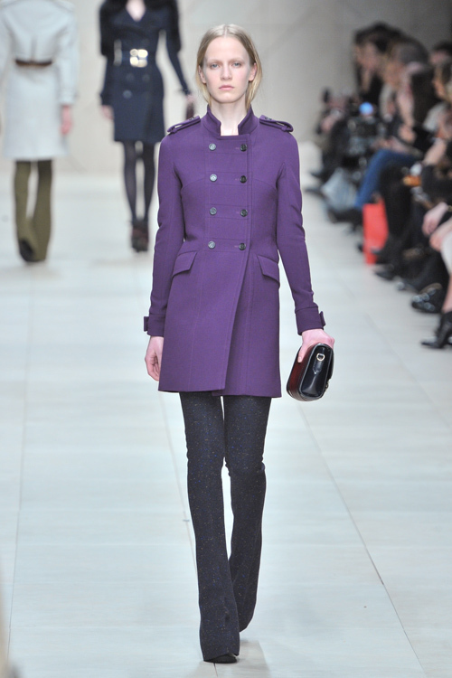 バーバリープローサム(Burberry Prorsum) 2011-12年秋冬ウィメンズ&メンズコレクション シルエット - 写真33