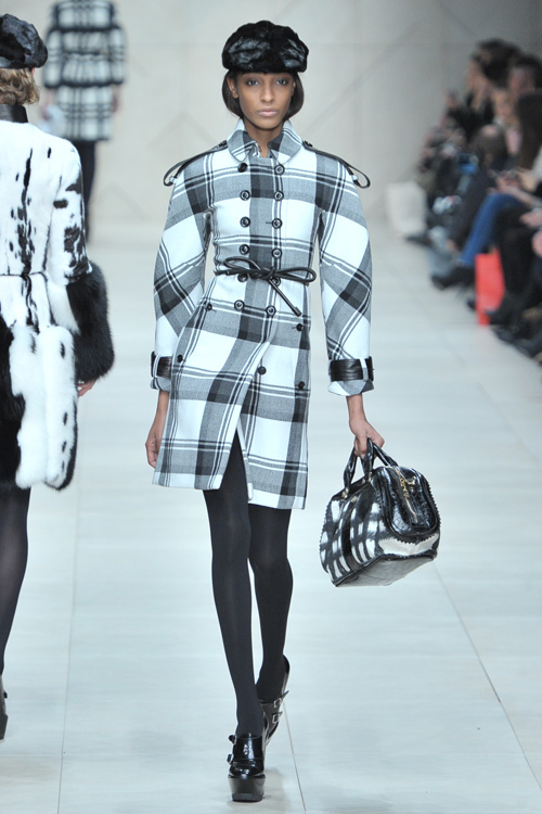 バーバリープローサム(Burberry Prorsum) 2011-12年秋冬ウィメンズ&メンズコレクション  - 写真73