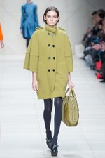 世界同時ストリーミングされたバーバリー プローサム(Burberry Prosum)の2011-12年秋冬コレクション｜写真4