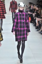 世界同時ストリーミングされたバーバリー プローサム(Burberry Prosum)の2011-12年秋冬コレクション｜写真18