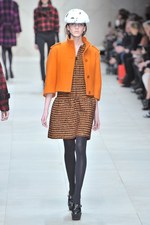 世界同時ストリーミングされたバーバリー プローサム(Burberry Prosum)の2011-12年秋冬コレクション｜写真21