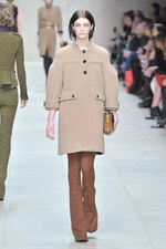 世界同時ストリーミングされたバーバリー プローサム(Burberry Prosum)の2011-12年秋冬コレクション｜写真34