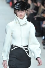 世界同時ストリーミングされたバーバリー プローサム(Burberry Prosum)の2011-12年秋冬コレクション｜写真56