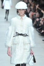 世界同時ストリーミングされたバーバリー プローサム(Burberry Prosum)の2011-12年秋冬コレクション｜写真60