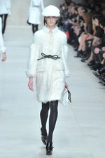 世界同時ストリーミングされたバーバリー プローサム(Burberry Prosum)の2011-12年秋冬コレクション｜写真61