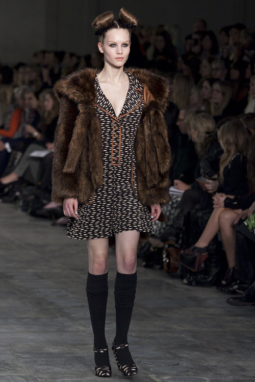 トップショップ ユニーク 2011-12年秋冬<span>コレクション</span> - 写真22