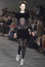 TOPSHOP UNIQUE(トップショップ ユニーク)、2011-2012年秋冬コレクション｜写真41