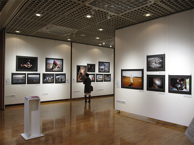 DAYS JAPAN写真展2015が東京で開催 - フォトジャーナリストが写