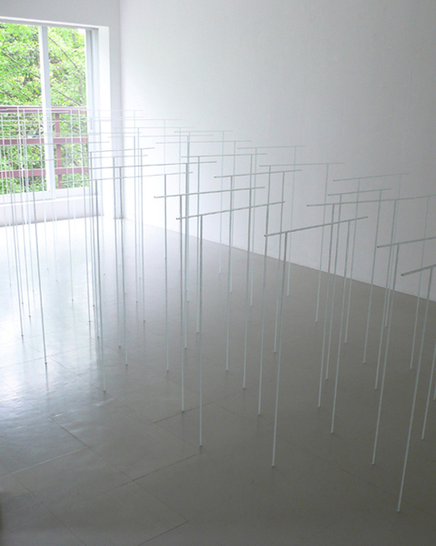 ファクトタム ギャラリーでガラス作家・谷口嘉の展覧会「Fragments(フラグメンツ)」開催 | 写真