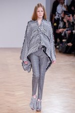 196年のブランドの歴史から生まれたプリングル オブ スコットランド(Pringle of Scotland)の2011-12年秋冬コレクション｜写真1