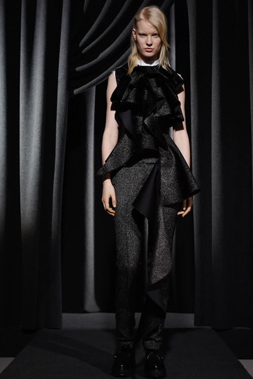 ヴィクター＆ロルフ(VIKTOR & ROLF) 2015-16年秋冬ウィメンズコレクション  - 写真19