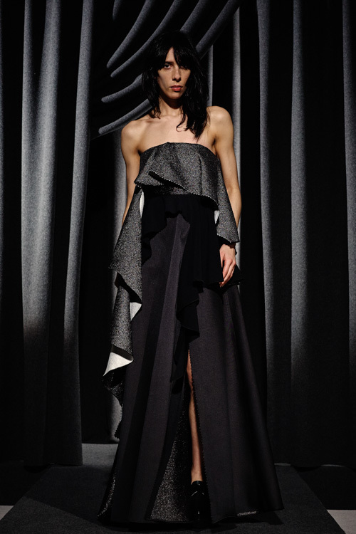 ヴィクター＆ロルフ(VIKTOR & ROLF) 2015-16年秋冬ウィメンズコレクション  - 写真20