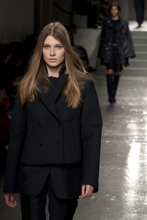 アクアスキュータム(Aquascutum) 2011-12年秋冬ウィメンズコレクション シルエット - 写真19