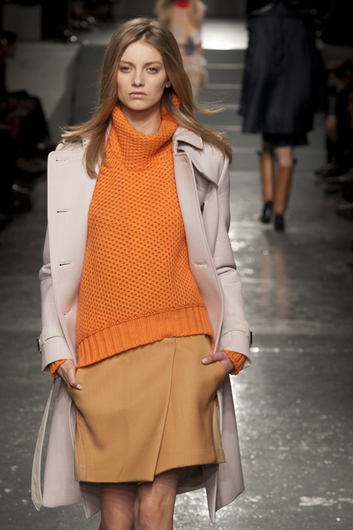 アクアスキュータム(Aquascutum) 2011-12年秋冬ウィメンズコレクション  - 写真34