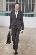 50年代パリの気分をモダンに伝える トップマン デザイン(TOPMAN DESIGN) 2011年秋冬コレクション｜写真2
