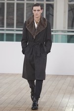 50年代パリの気分をモダンに伝える トップマン デザイン(TOPMAN DESIGN) 2011年秋冬コレクション｜写真3