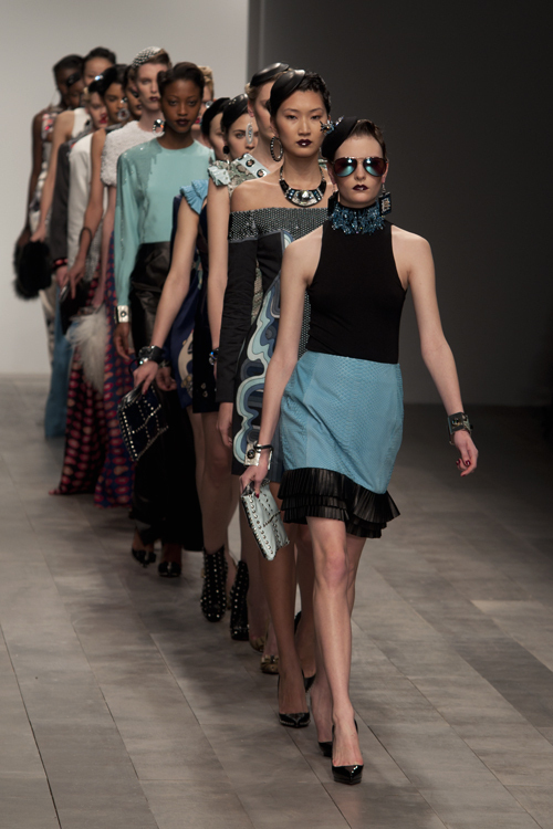 ホリー フルトン(Holly Fulton) 2011-12年秋冬ウィメンズコレクション  - 写真37