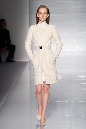 上質なモダンを提案 マックスマーラ(MaxMara)、2011-2012年秋冬コレクション｜写真4