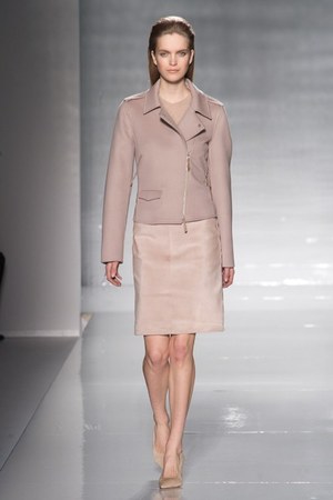 上質なモダンを提案 マックスマーラ(MaxMara)、2011-2012年秋冬コレクション｜写真19