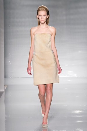 上質なモダンを提案 マックスマーラ(MaxMara)、2011-2012年秋冬コレクション｜写真20