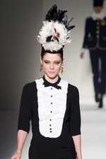 モスキーノ(MOSCHINO)、2011-12年秋冬コレクション｜写真11