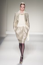 モスキーノ(MOSCHINO)、2011-12年秋冬コレクション｜写真32