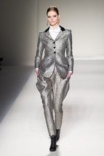 モスキーノ(MOSCHINO)、2011-12年秋冬コレクション｜写真37