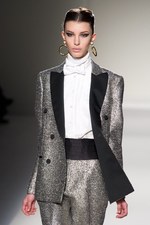 モスキーノ(MOSCHINO)、2011-12年秋冬コレクション｜写真40