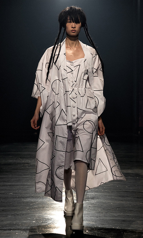 イクミ 2015-16年秋冬<span>コレクション</span> - 写真19