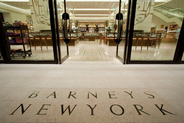 バーニーズ　ニューヨーク神戸店が1周年 - 限定アイテムの発売など1周年記念スペシャル企画も！｜写真2