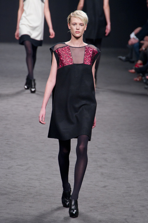 C'N'C コスチューム ナショナル 2011-12年秋冬<span>コレクション</span> - 写真46