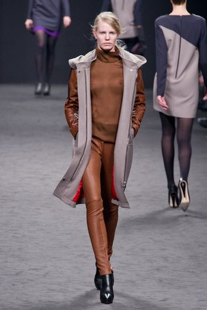 C'N'C コスチューム ナショナル(C'N'C CoSTUME NATIONAL) 2011-12年秋冬ウィメンズ&メンズコレクション  - 写真29