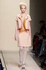 シンプルさと職人技を融合させたボッテガ・ヴェネタ(BOTTEGA VENETA) 2011-12年秋冬コレクション｜写真10