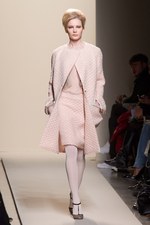 シンプルさと職人技を融合させたボッテガ・ヴェネタ(BOTTEGA VENETA) 2011-12年秋冬コレクション｜写真11