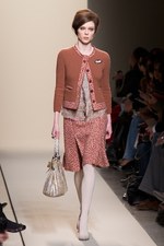 シンプルさと職人技を融合させたボッテガ・ヴェネタ(BOTTEGA VENETA) 2011-12年秋冬コレクション｜写真15