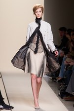 シンプルさと職人技を融合させたボッテガ・ヴェネタ(BOTTEGA VENETA) 2011-12年秋冬コレクション｜写真19