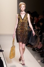 シンプルさと職人技を融合させたボッテガ・ヴェネタ(BOTTEGA VENETA) 2011-12年秋冬コレクション｜写真29