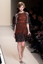 シンプルさと職人技を融合させたボッテガ・ヴェネタ(BOTTEGA VENETA) 2011-12年秋冬コレクション｜写真30
