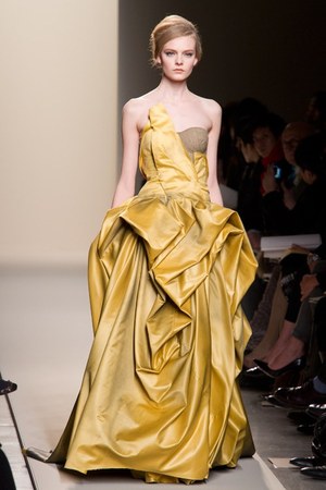 シンプルさと職人技を融合させたボッテガ・ヴェネタ(BOTTEGA VENETA) 2011-12年秋冬コレクション｜写真44