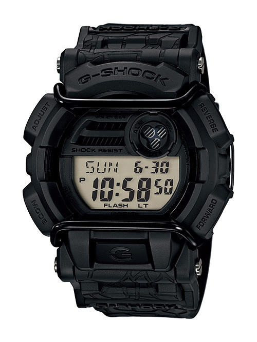 G-SHOCK × HUF、“地割れ”グラフィックのタフなコラボウォッチ発売｜写真2