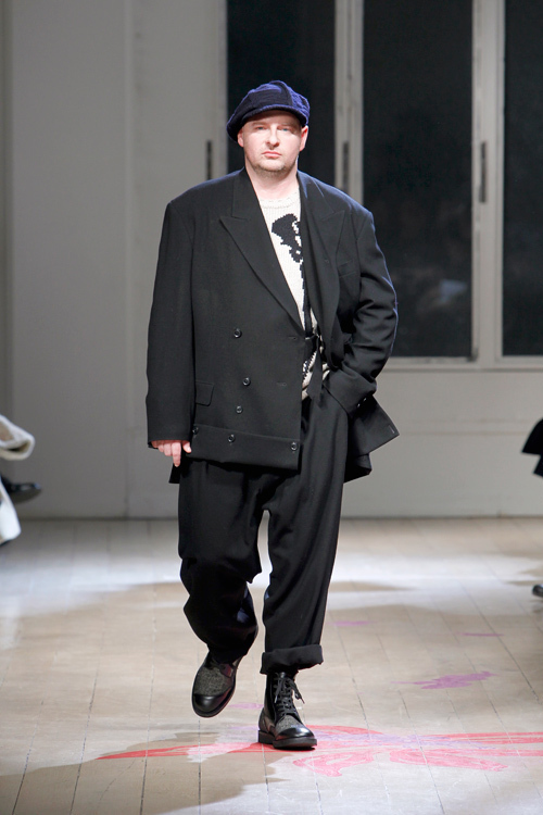 ヨウジヤマモト(Yohji Yamamoto) 2011-12年秋冬メンズコレクション  - 写真33