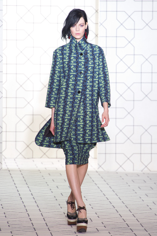 マルニ(MARNI) 2011-12年秋冬ウィメンズコレクション シルエット - 写真10