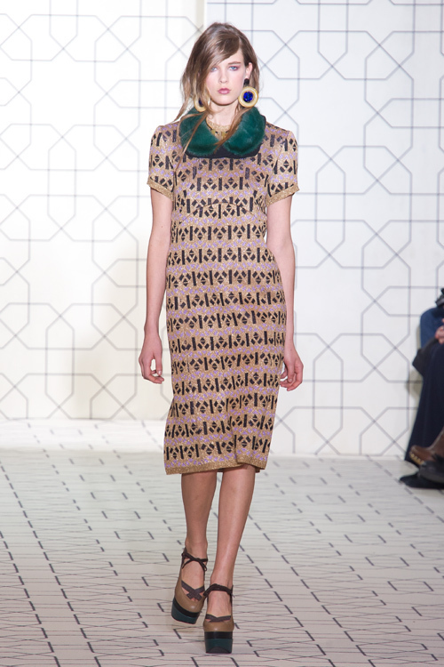 マルニ(MARNI) 2011-12年秋冬ウィメンズコレクション シルエット - 写真14